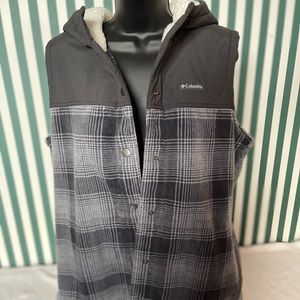 Columbia Hooded Vest